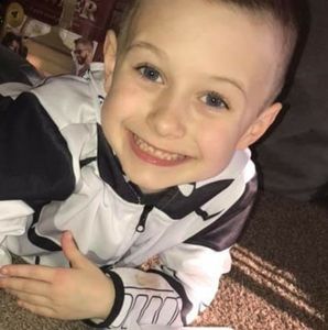 Meet your Posher, Dana